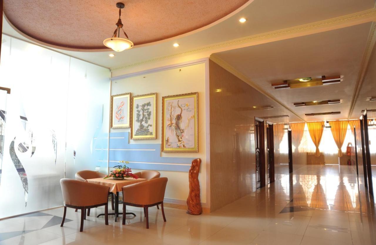 Thang Loi Hotel Thu Dau Mot Kültér fotó